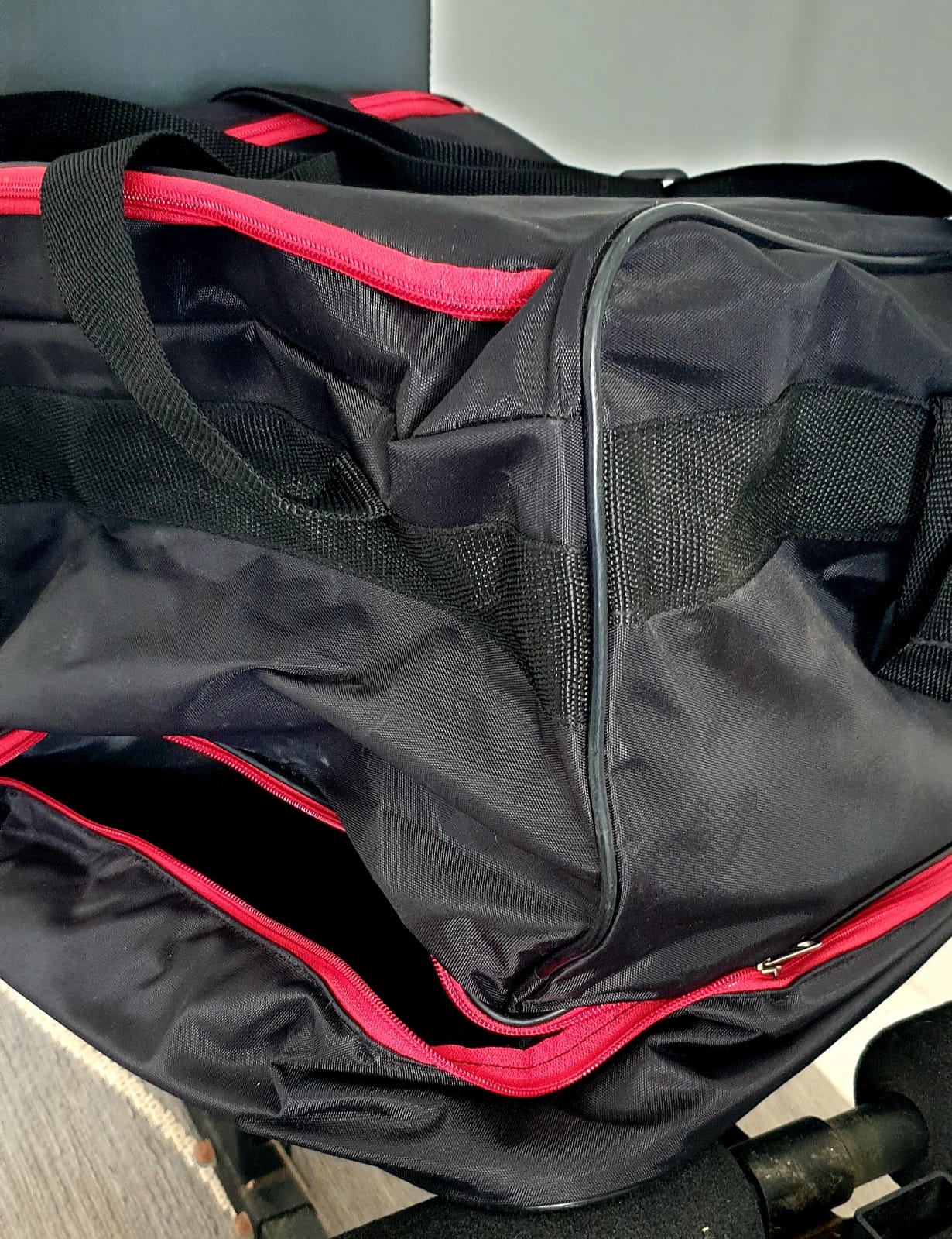Our durable locally made Portable Zippered Sports bags are GREAT for the gym