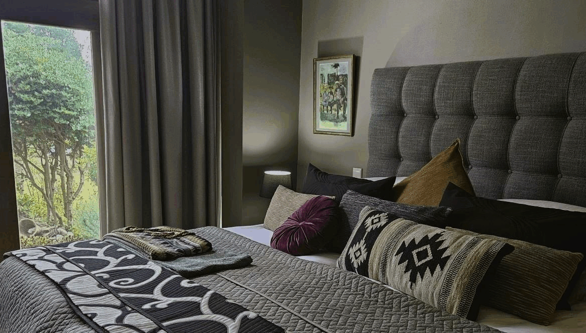 The Essence - Book your Luxury Holiday Stay at Oubaai in  Herolds Bay