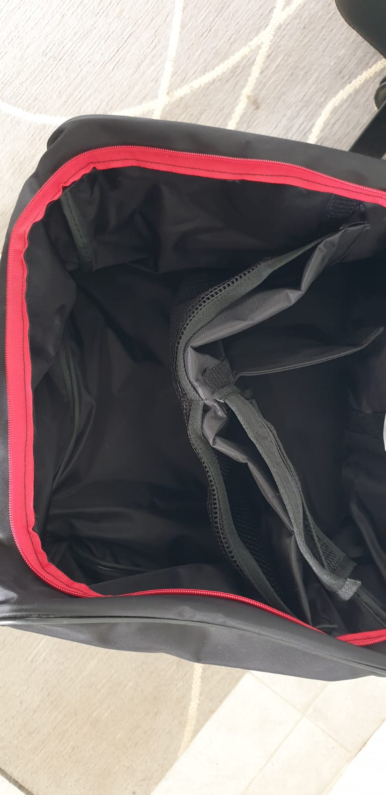 Our durable locally made Portable Zippered Sports bags are GREAT for the gym