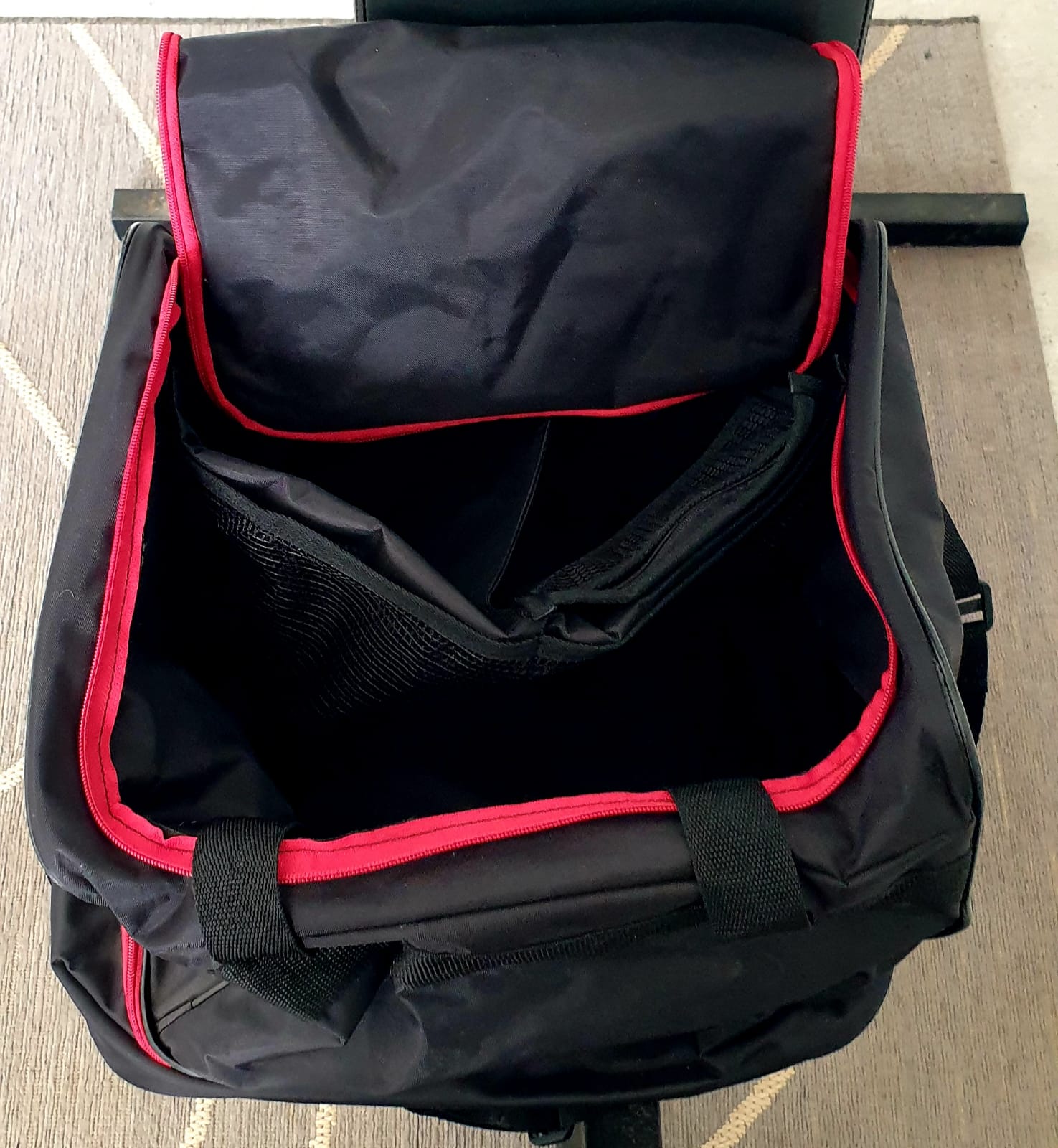 Our durable locally made Portable Zippered Sports bags are GREAT for the gym